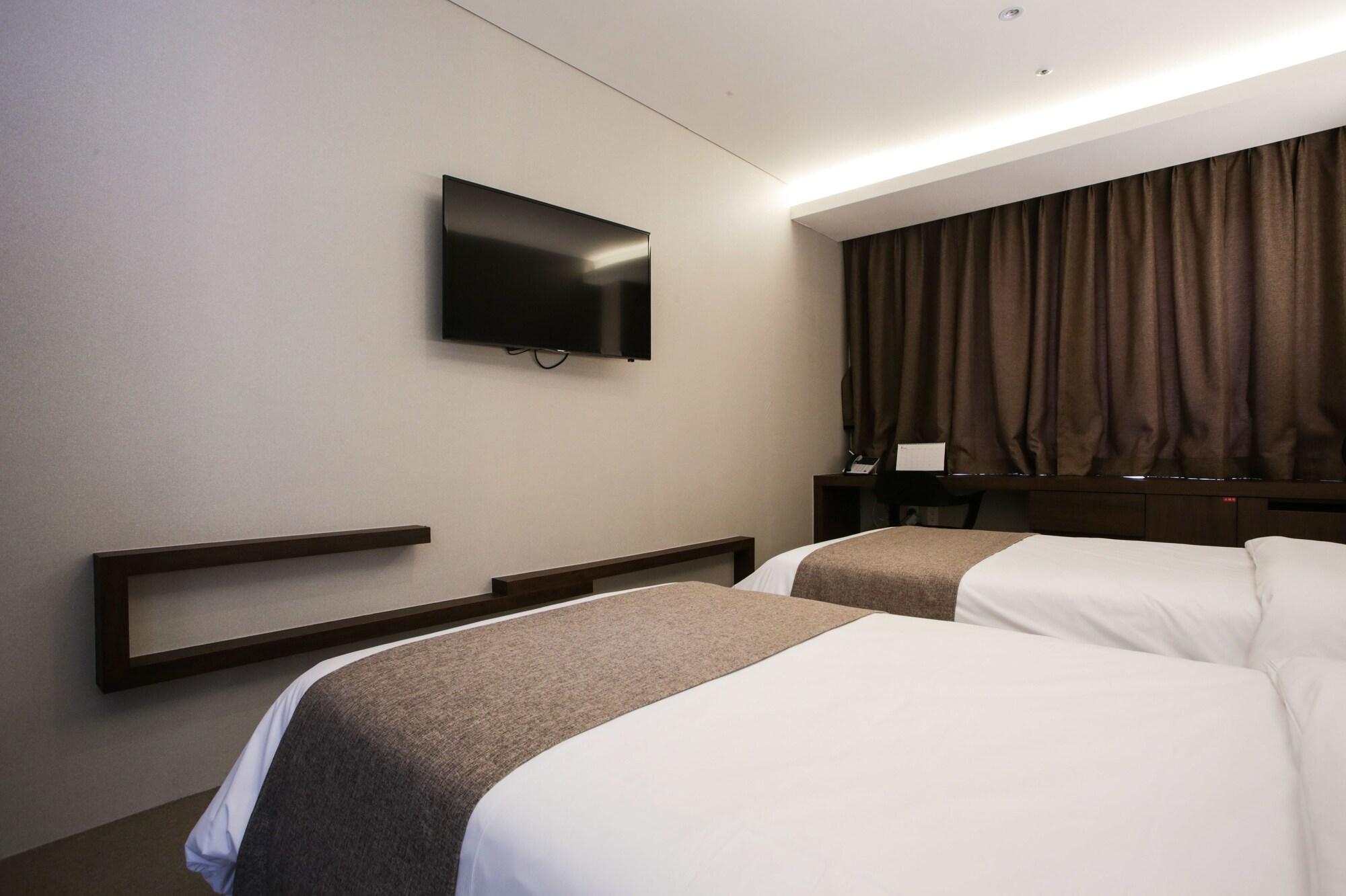M Stay Hotel Gyeonggi Giheung Yongin Ngoại thất bức ảnh