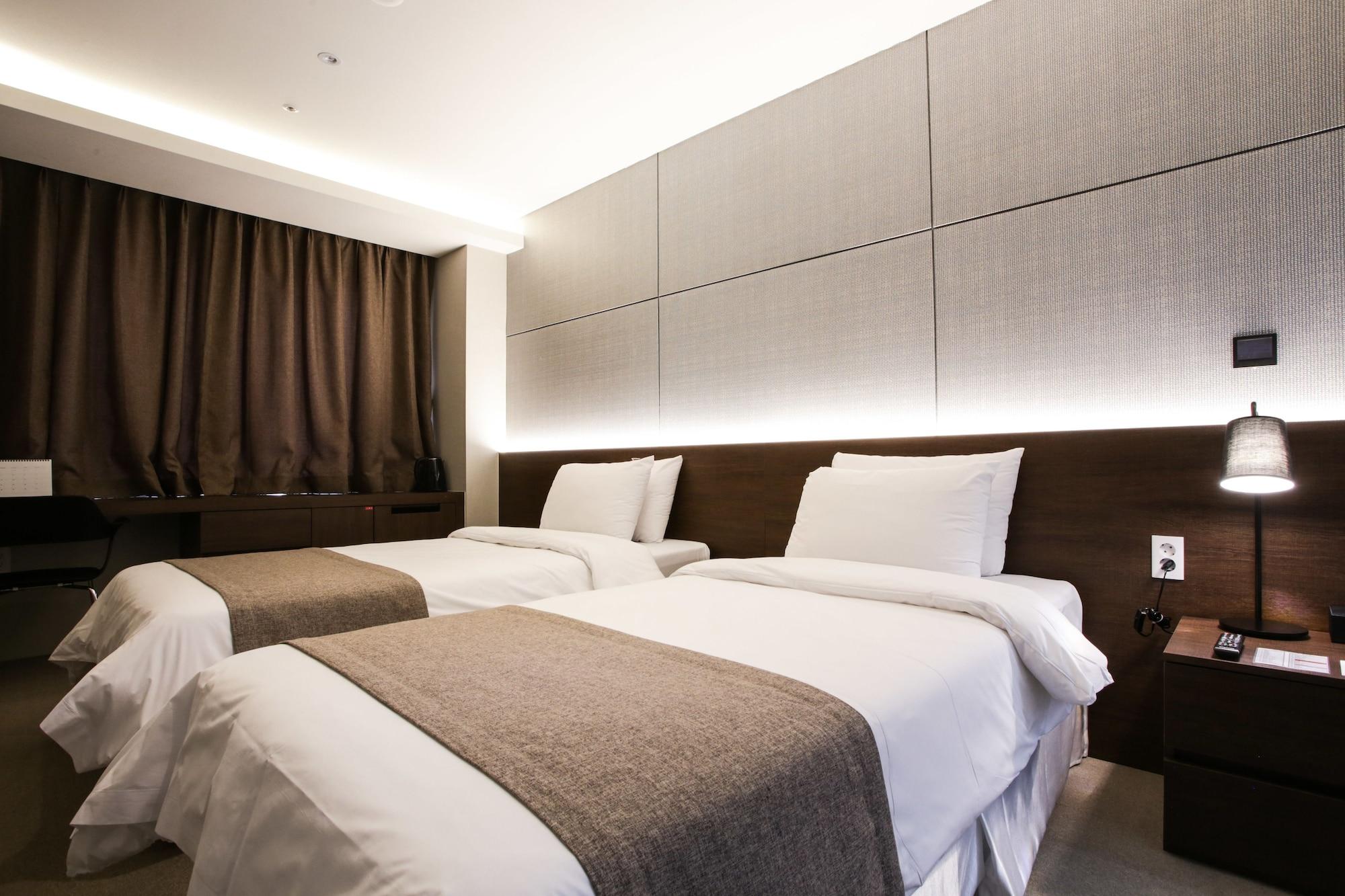 M Stay Hotel Gyeonggi Giheung Yongin Ngoại thất bức ảnh
