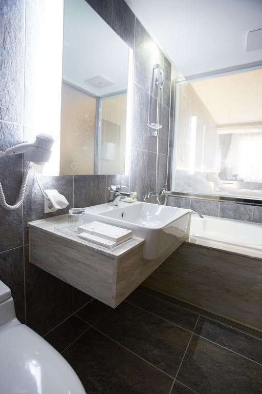 M Stay Hotel Gyeonggi Giheung Yongin Ngoại thất bức ảnh